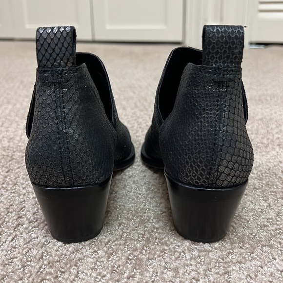 Dolce Vita gunmetal snake booties - Picture 8 of 13